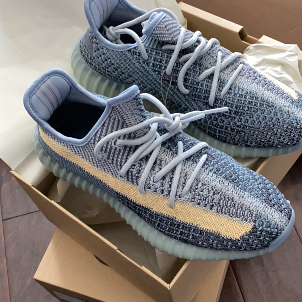 Authentic Ash blue Yeezy
